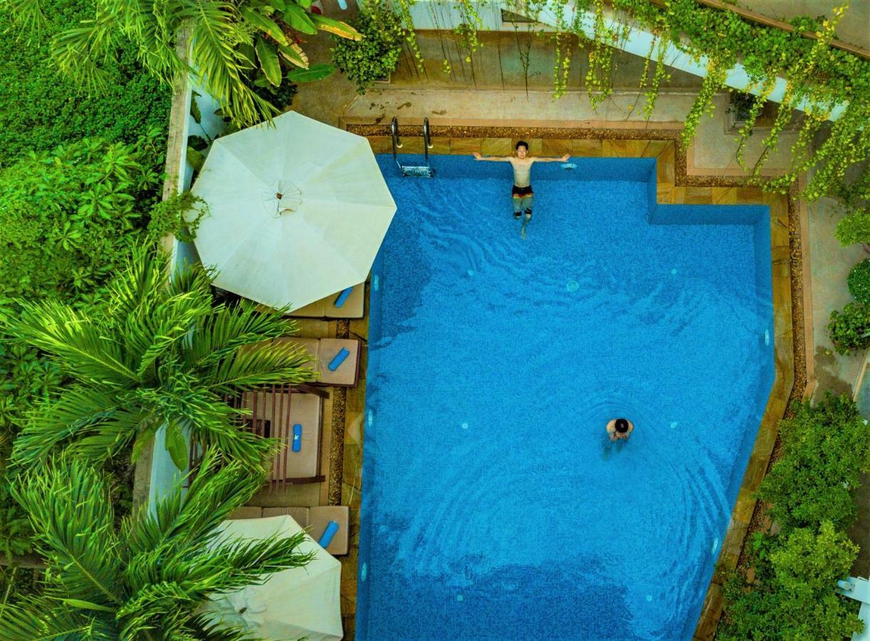 Chez Moi Suite & Spa Сиемрип Экстерьер фото